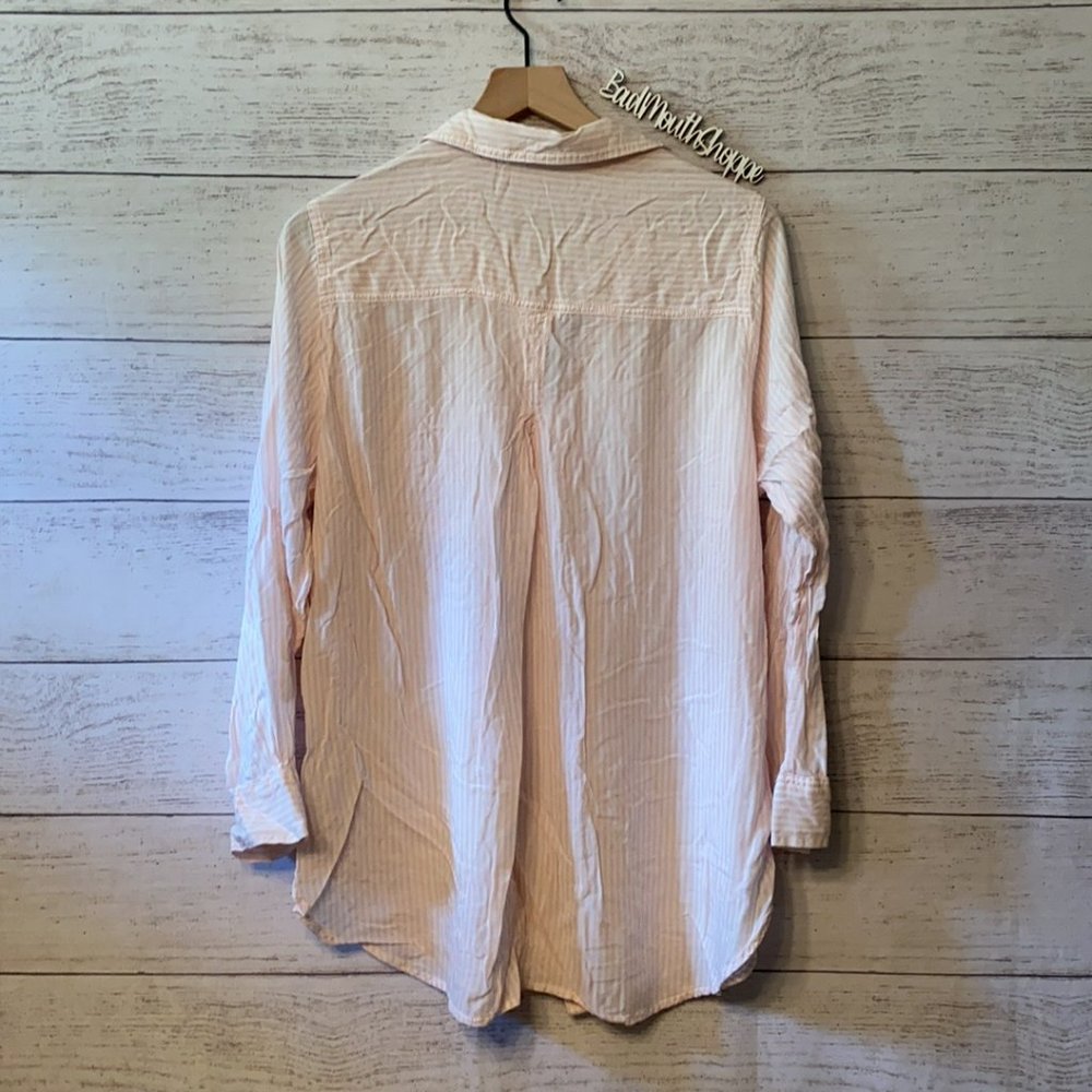 New Leaf Pink White Pinstripe Button Down Blouse Plus 1X - Picture 7 of 10